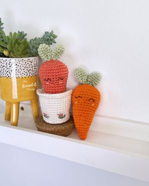 Receita em PDF – Cenoura amigurumi